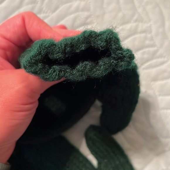 Handmade Knit Mittens with String - Picture 8 of 8